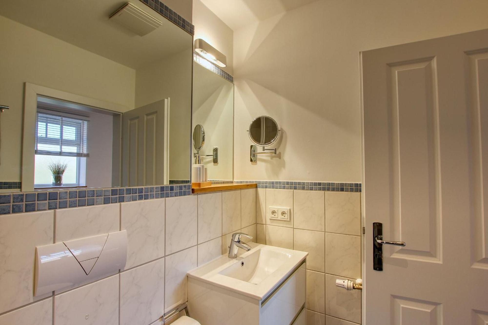Landhaus Am Ufer - Wohnung 2 Heiligenhafen Eksteriør bilde